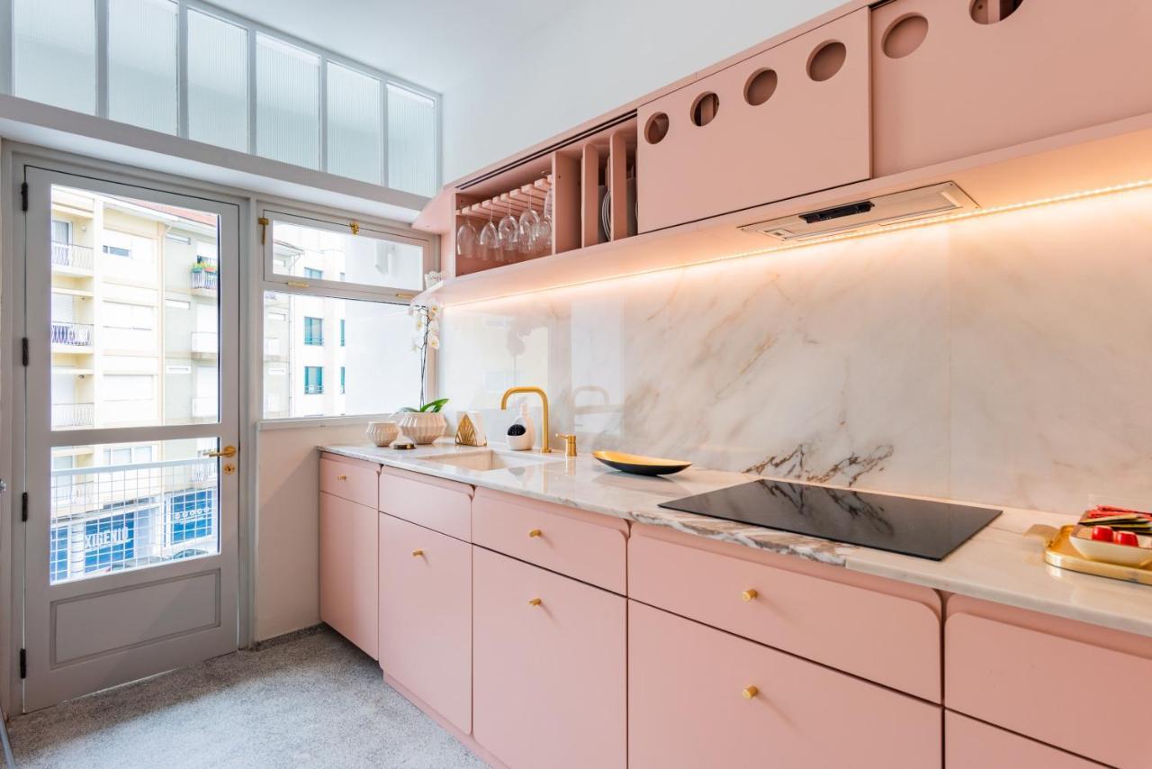 Amazing Duplex - Mid Century Experience & Parking Apartment Porto Exterior photo